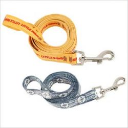 Good Value Fine Print Pet Leash